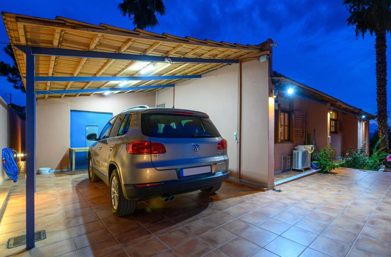 Cozy Small Smart Villa With Private Pool Mikri Mantineia Kalamata Exteriér fotografie